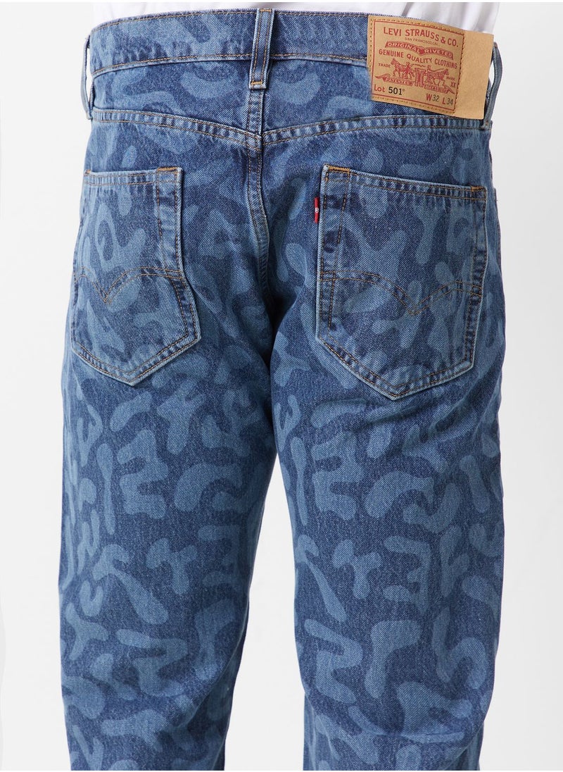 Levi's - Mid Wash Relaxed Fit Jeans - Image 1