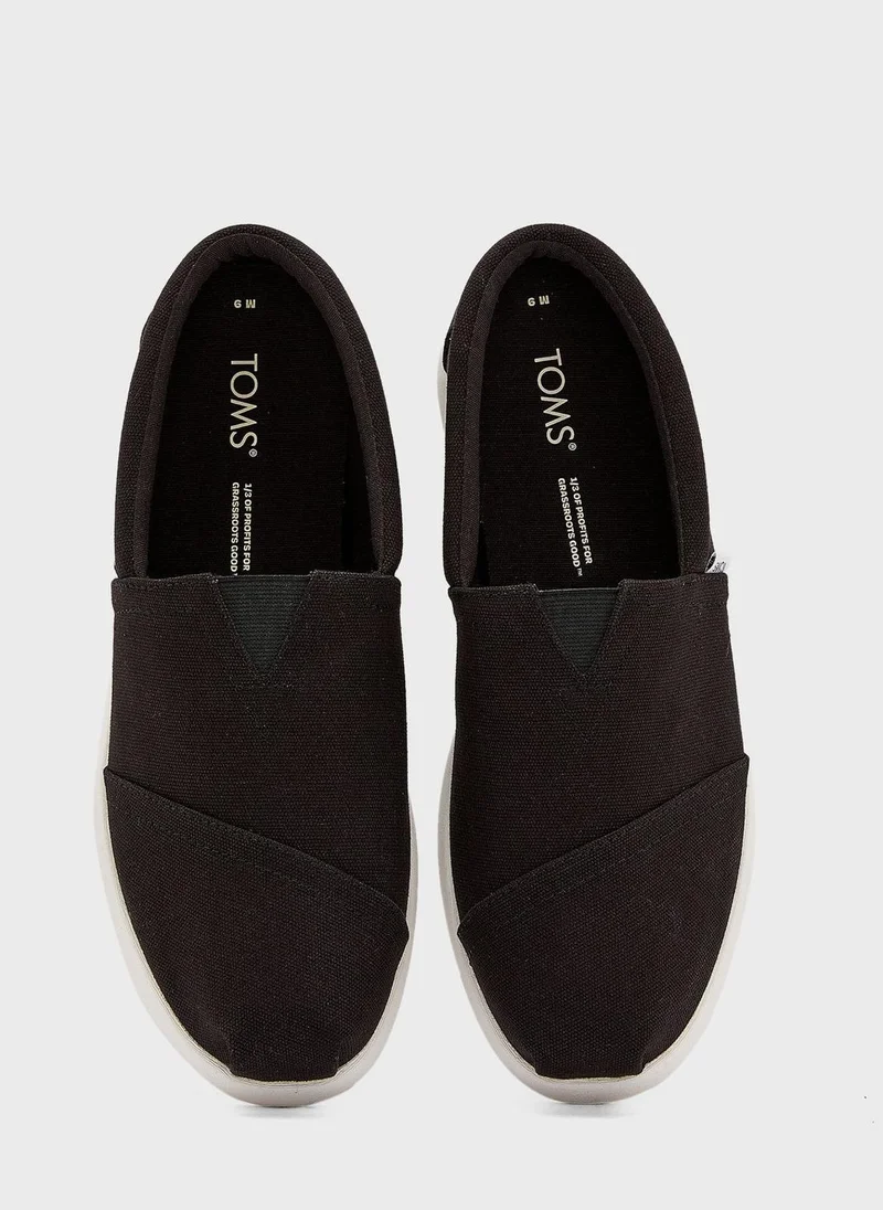 TOMS Alp Fwd Slip Ons