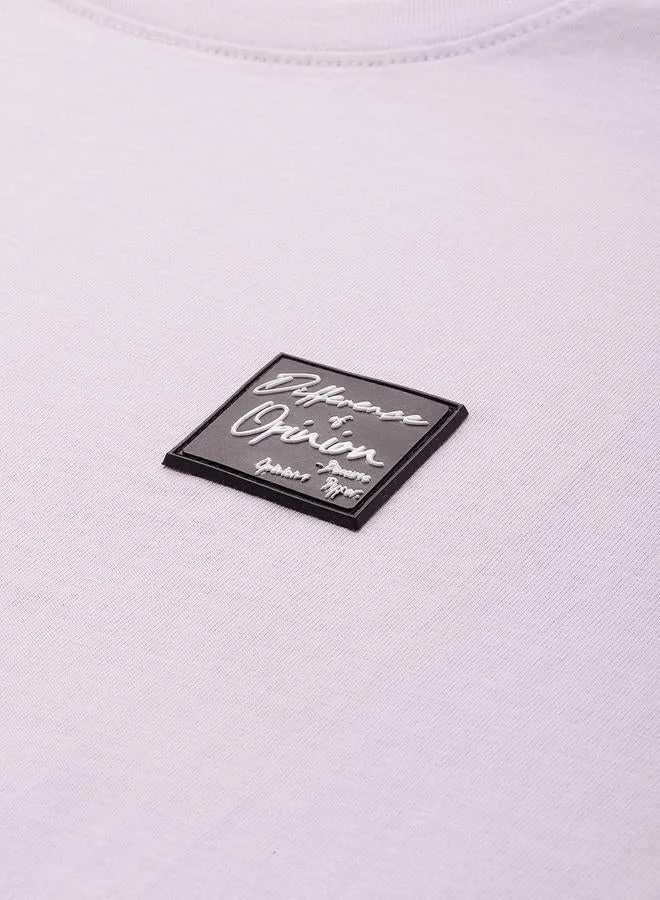 ديفيرينس أوف أوبينيون تيشيرت نسائي مطبوع كبير الحجم