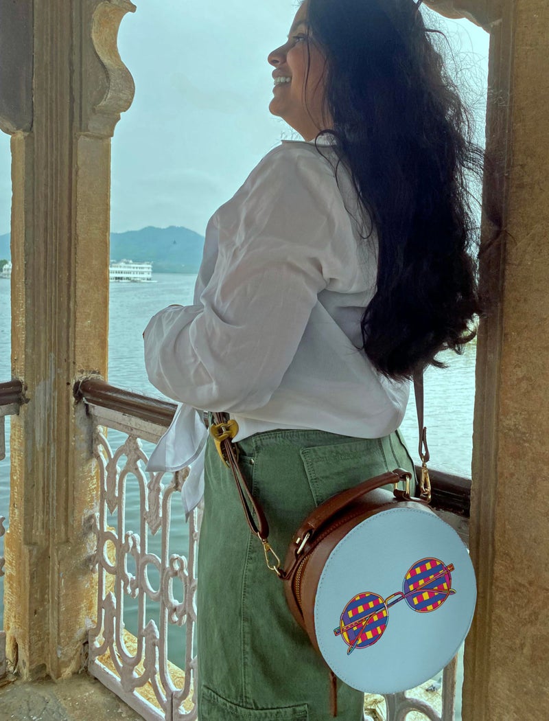 Kalankit Round Sling Bag for Women & Girls | Stylish Vegan Leather Crossbody Purse | Side Bag with Strap | Valentine Gift | Birthday Present | Travel-Friendly | Funky - Image 3