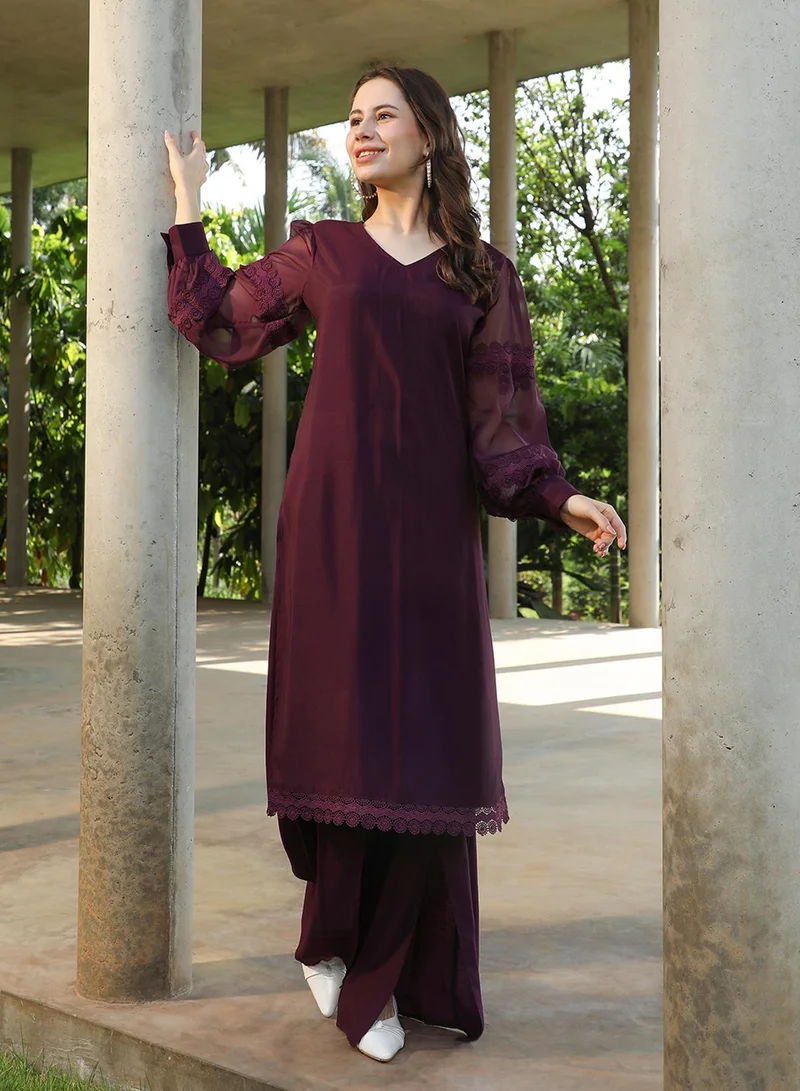  قصة Women's Grape Purple Solid Flared Kurta Set