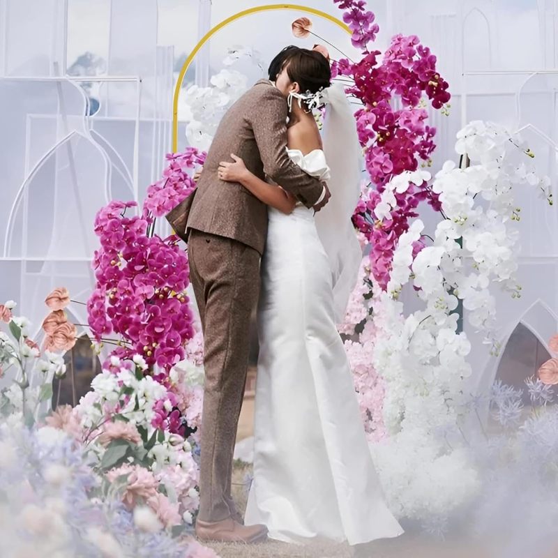 قوس معدني 0.5 م × 1.2 م (4 أقدام) بتصميم ذهبي متعدد الاستخدامات - هيكل متين، قوس زفاف لتزيين المناسبات - Image 3