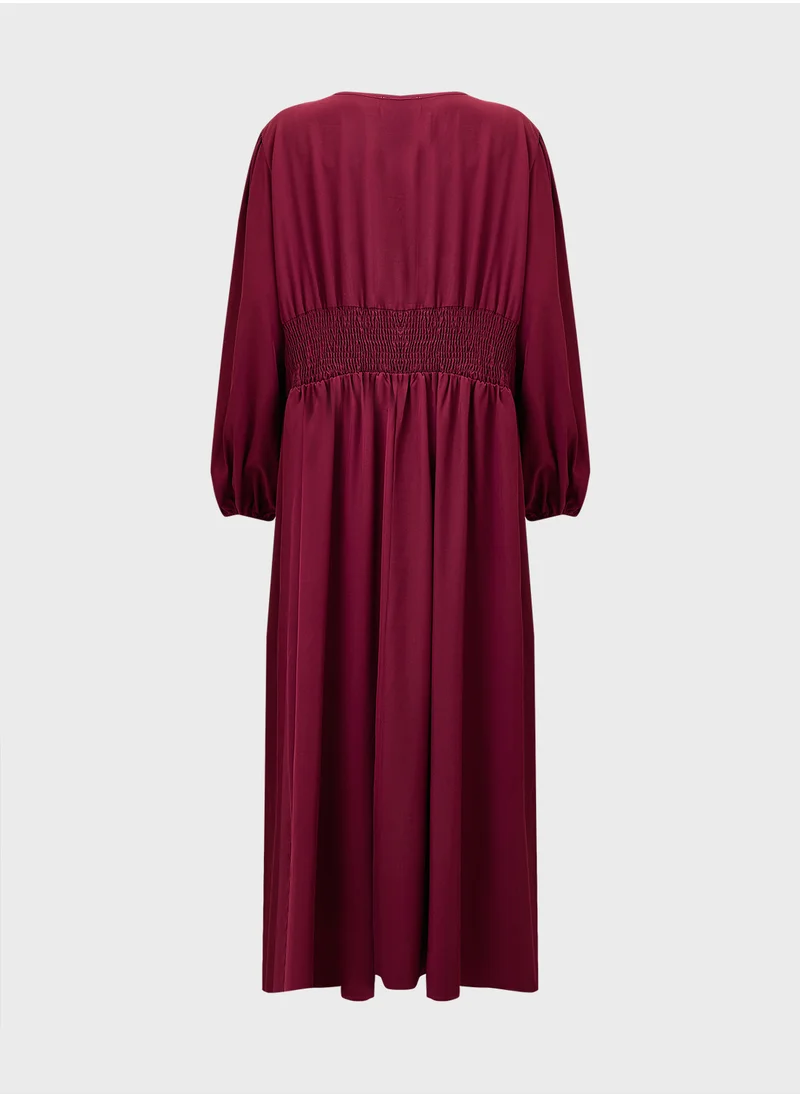 ايلا بلس Puff Sleeved Dress