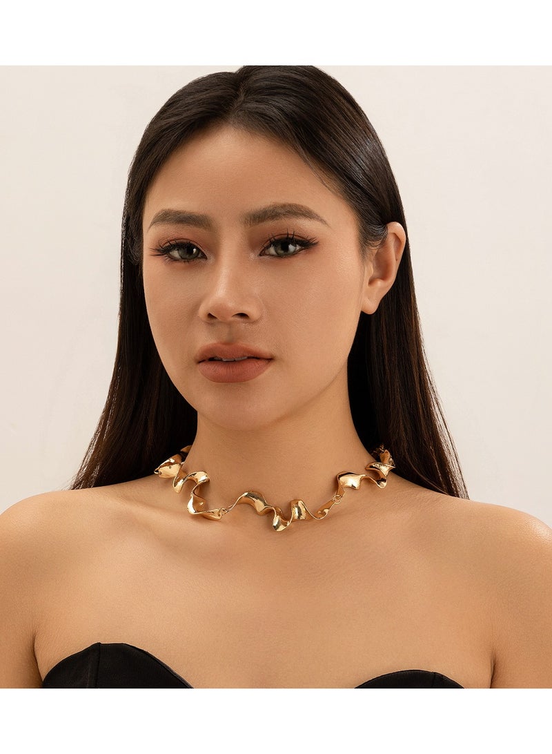 Irregular twisted wave Metal stitching necklace - Image 1