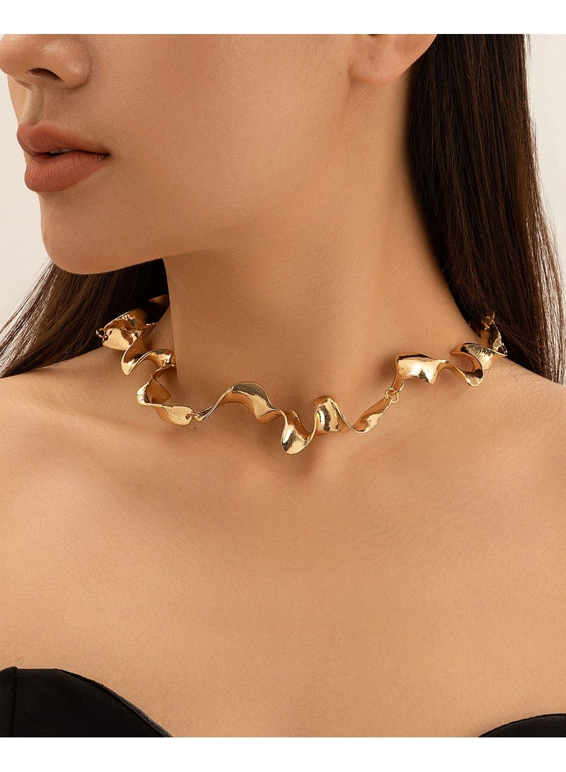 Irregular twisted wave Metal stitching necklace - Image 3