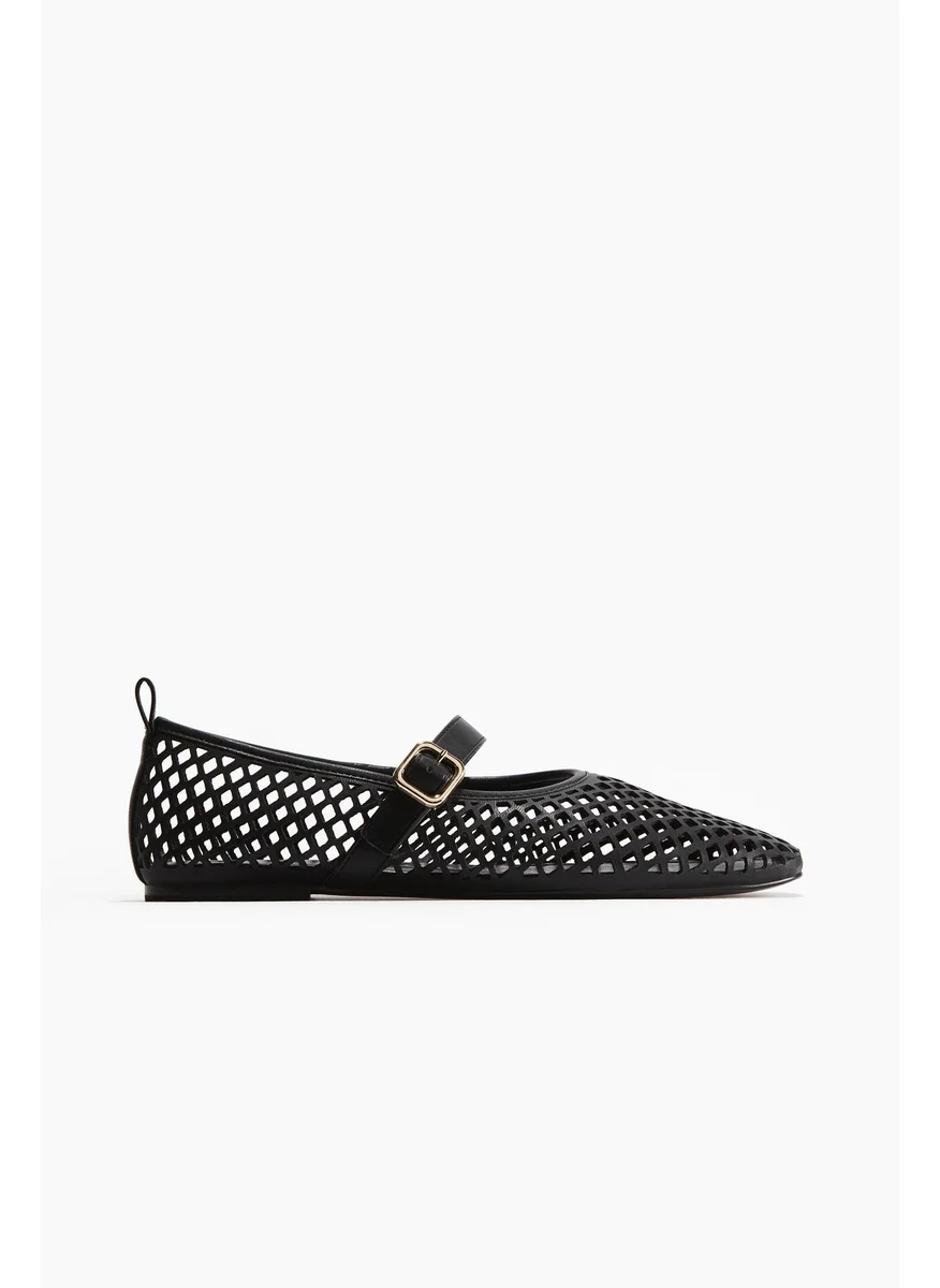 اتش اند ام Perforated Mary Jane Ballet Pumps