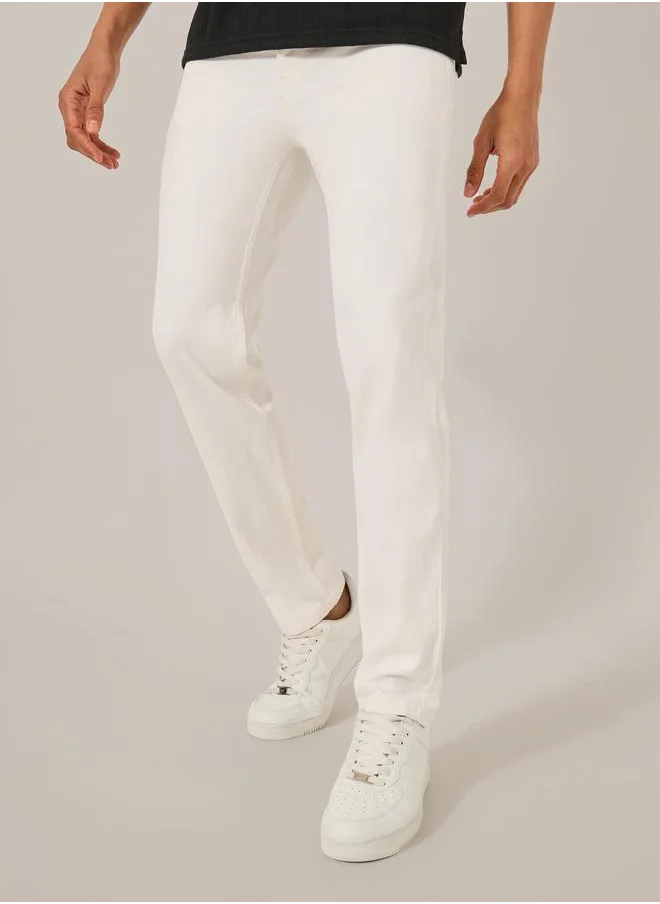 Styli Plain Five-Pocket Style Regular Fit Jeans