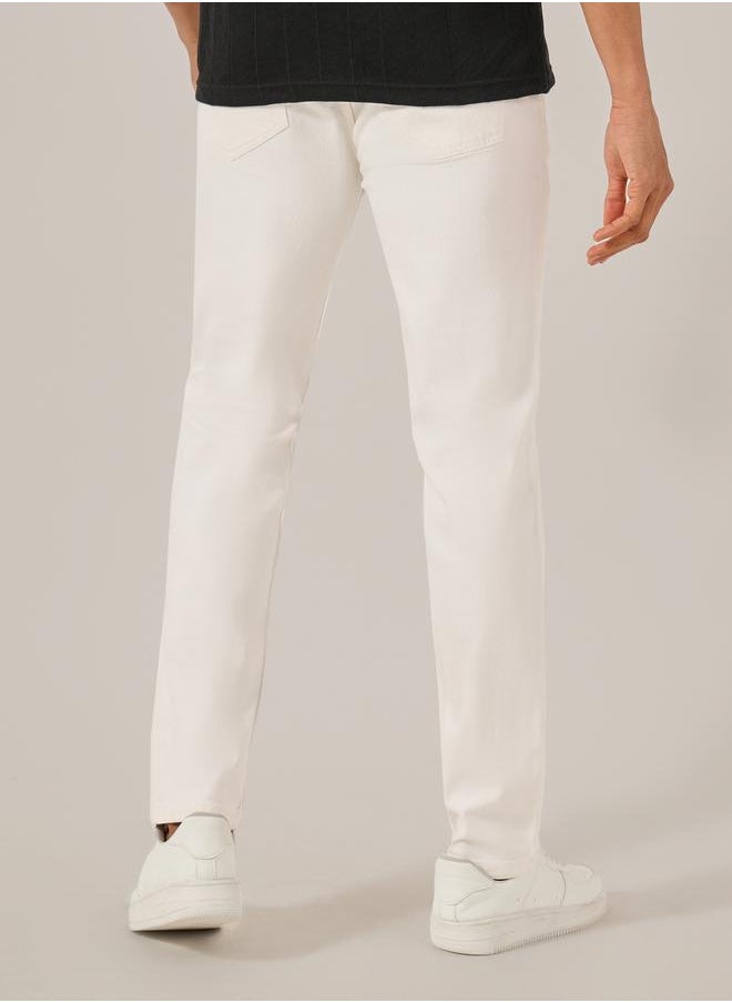 Styli Plain Five-Pocket Style Regular Fit Jeans  - Image 4