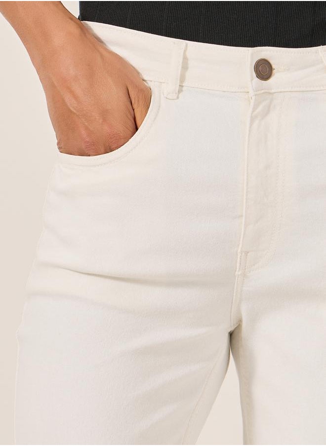 Styli Plain Five-Pocket Style Regular Fit Jeans  - Image 3