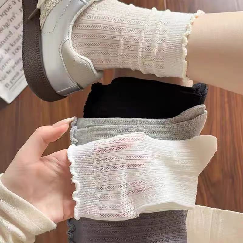 Fashion Hollow Mesh Mid-Calf Socks for Women - Image 2