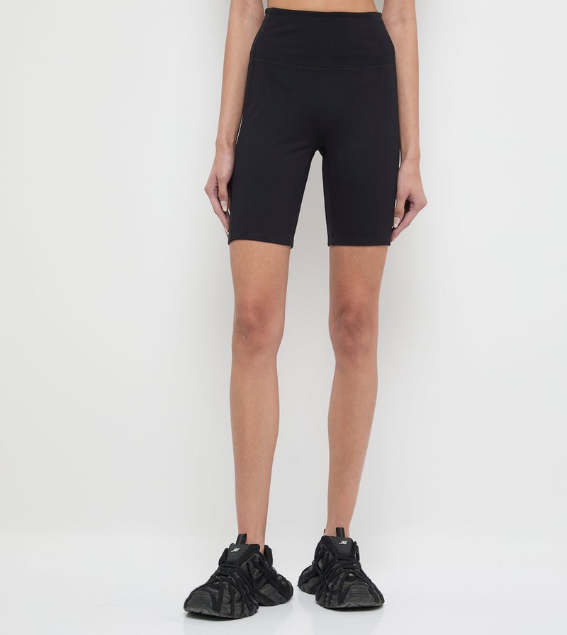 إف5 شورتات ركوب الدراجات النسائية بشعار - Image 2