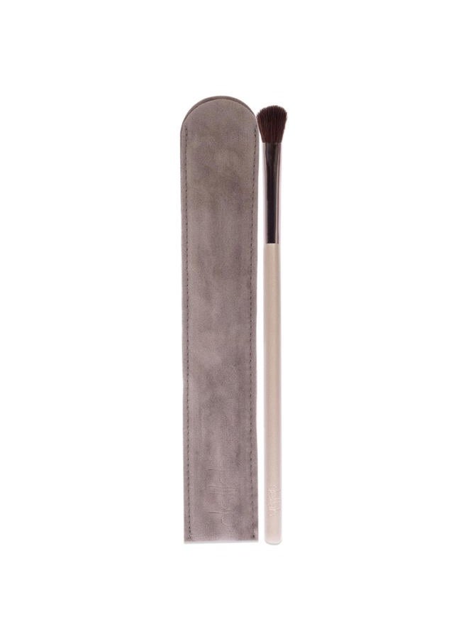 delilah Precision Eyeshadow Brush - Image 1