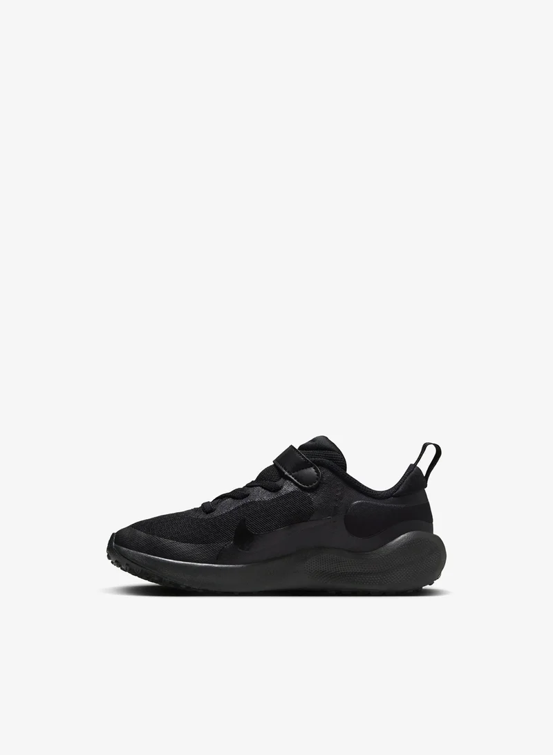 Nike Revolution 7 Psv