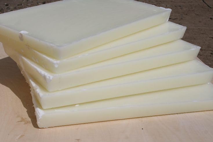 La Jarden White Paraffin Wax Slab for Candle Making 900g Fully Refined Wax DIY All Types of Candle Making Material All Purpose Wax Candle Making at Home Candle Craft - Image 1