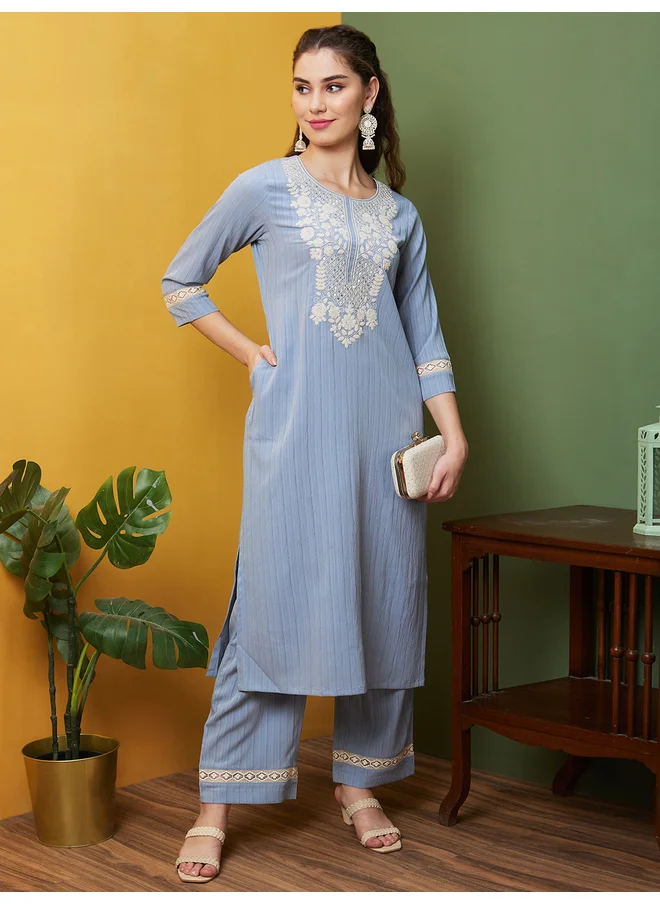 globus Globus Round Neck Embroidered Straight Kurta with Trousers Set
