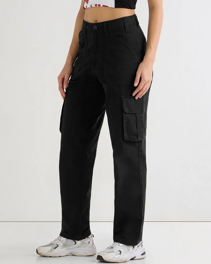 bewakoof Women's Black Straight Cargo Pants