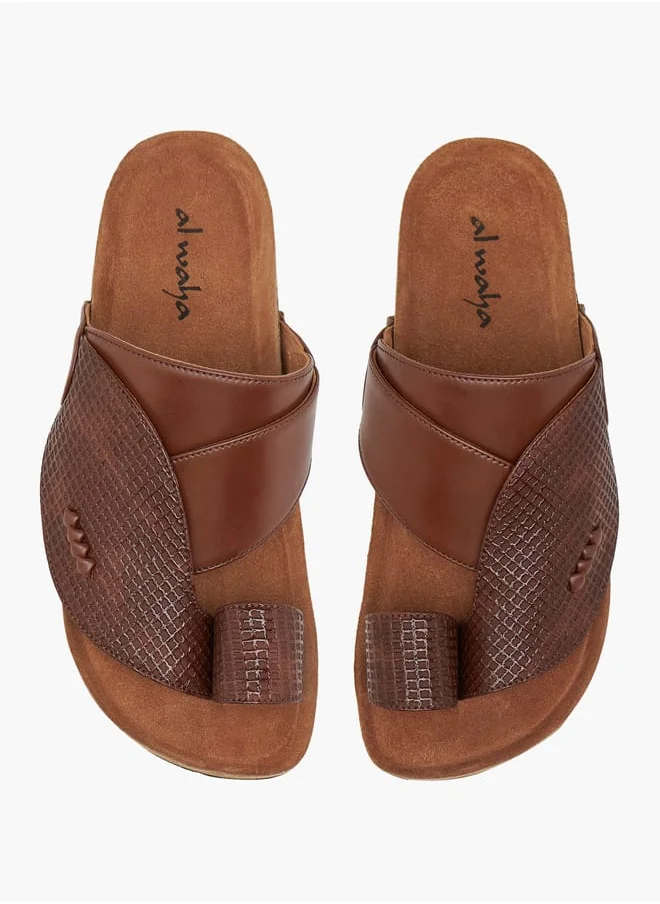 الواحة Boys Textured Slip-On Arabic Sandals with Toe Loop