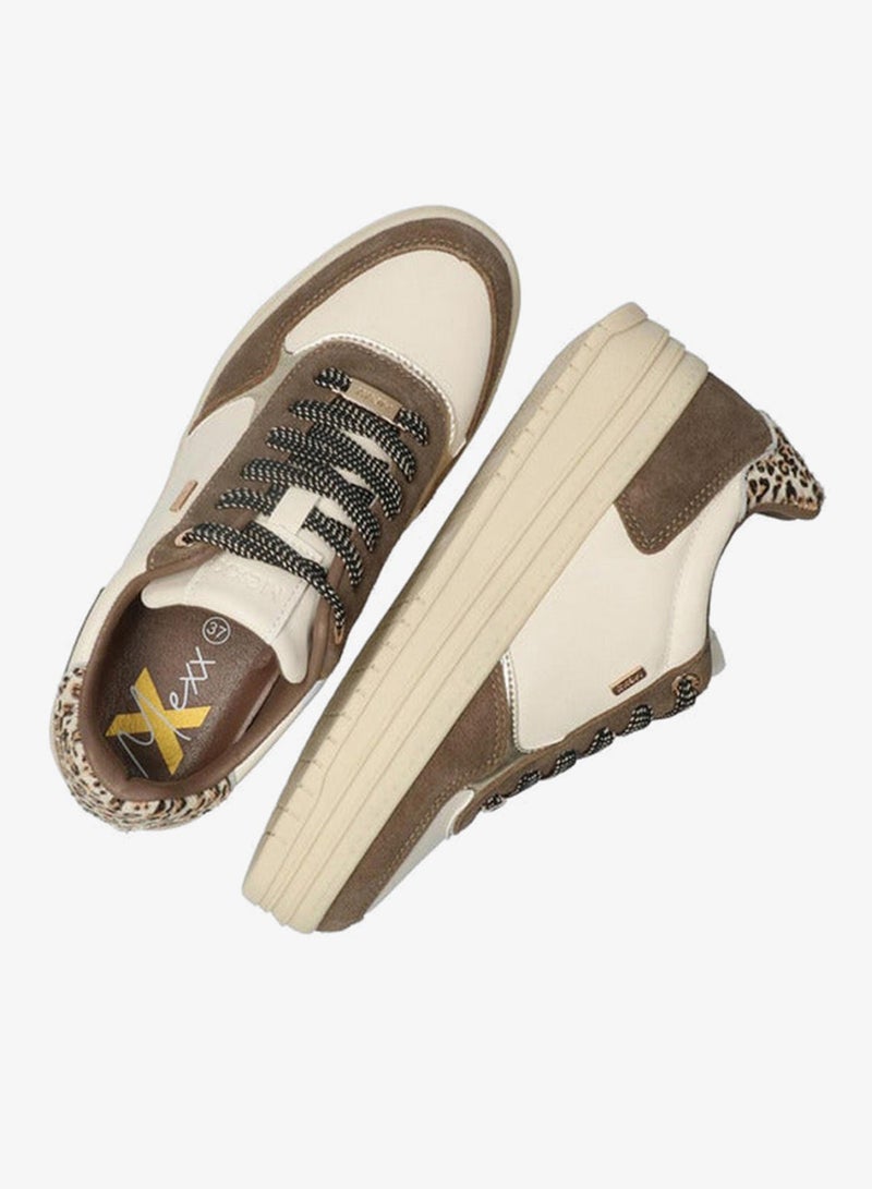 مكس حذاء رياضي بطبعة حيوانات مع إغلاق برباط - Image 5