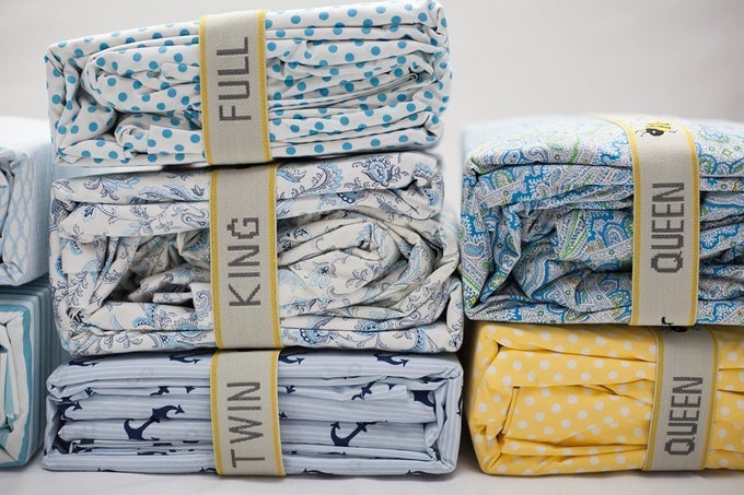 MADE IN THE USA CLOSET ORGANIZATION BED SHEET ORGANIZER CLOSET ORGANIZER SHEET BANDS BED LINEN LABEL BED SHEET STORAGE SHEET LABELS FOR BED EACH ORDER CONTAINS 2 BANDS KING