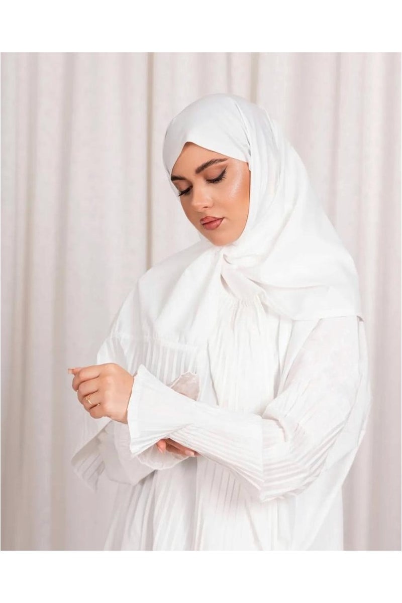 A very soft and comfortable one-piece prayer shawl that includes a scarf and covers the entire body in a one-size-fits-all, wide-fitting size. - Image 3