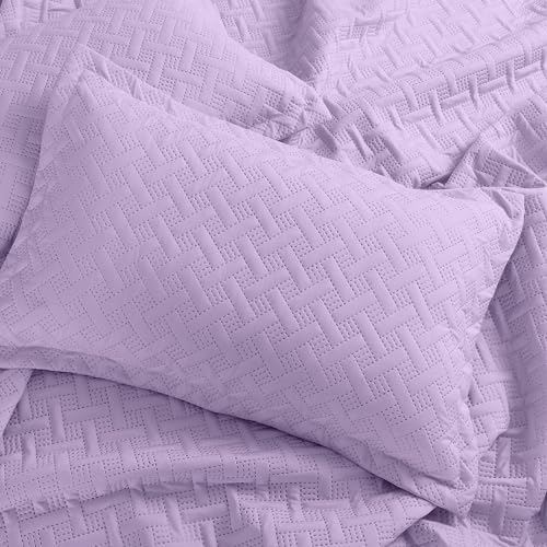 Nirwana Decor BedBliss Ultrasonic 280 TC All Season Supersoft King Size Bedding Set/bedcover/Rajaai Quilted Set with 2 Pillow Covers, 150 GSM (90x100 inches, Lavender) - Image 2