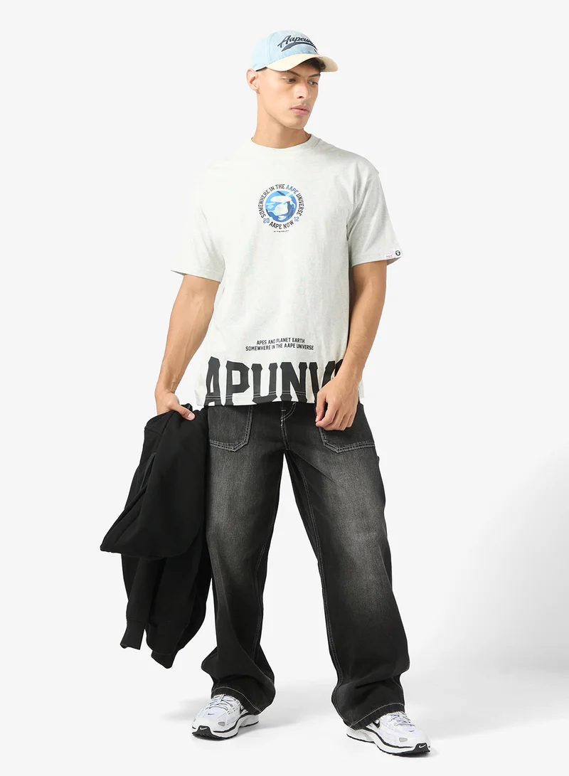 ايه ايه بي إي تيشيرت بأكمام قصيرة بشعار مون فيس