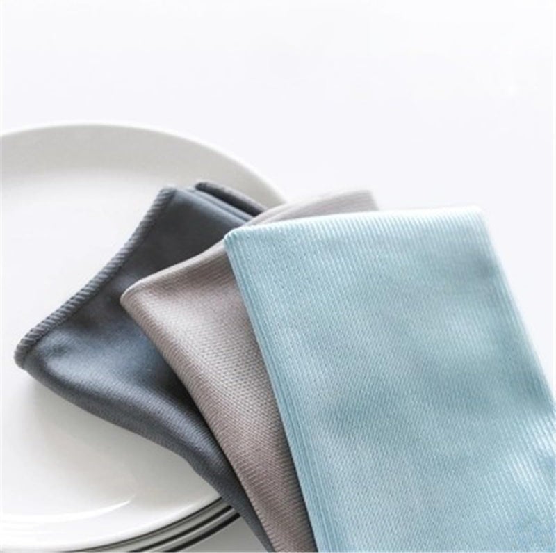 Unomor Microfiber Cloths 4pcs 30x30cm Ultra Fine Fiber Car Wash Rags Lint-Free Glass Cleaning Cloths for Home Kitchen and Vehicle Detailing Random Color - Image 2