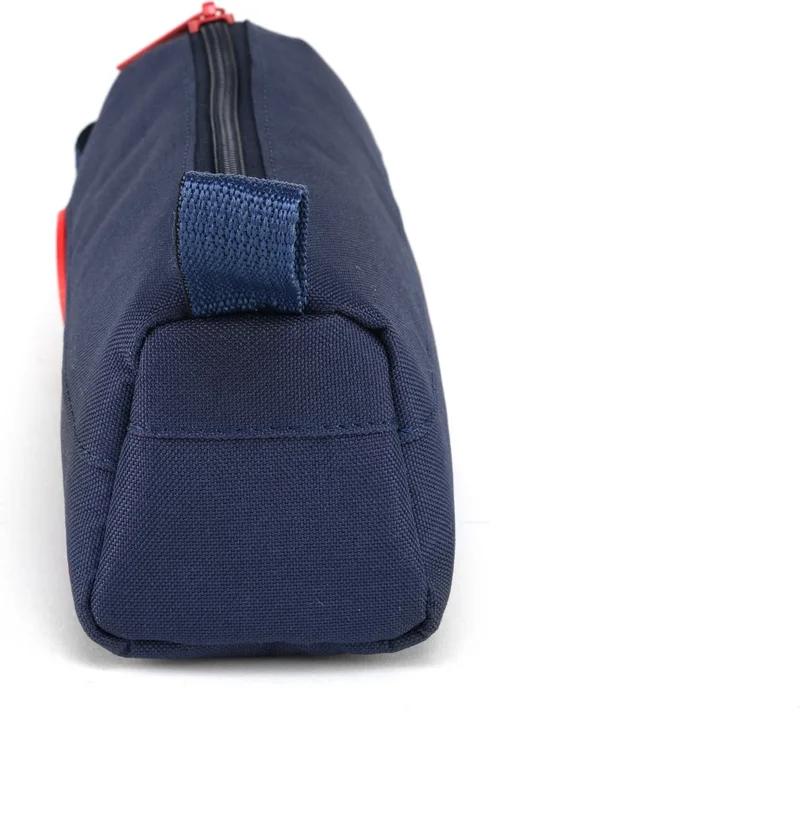 يونايتد كولورز أوف بينتيون Batik Transitional Boy Oval Pencil Case
