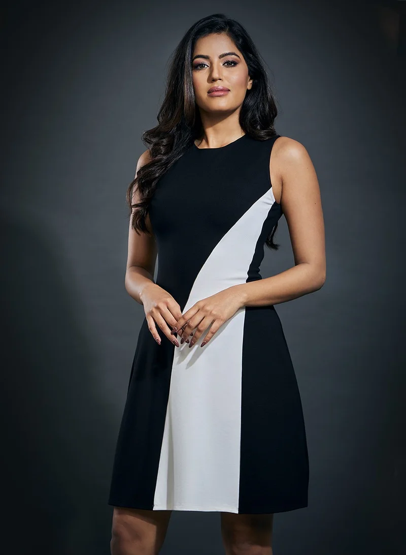 Zigzag  Black & White Side Paneled Ponte Dress for Women | Best Price UAE