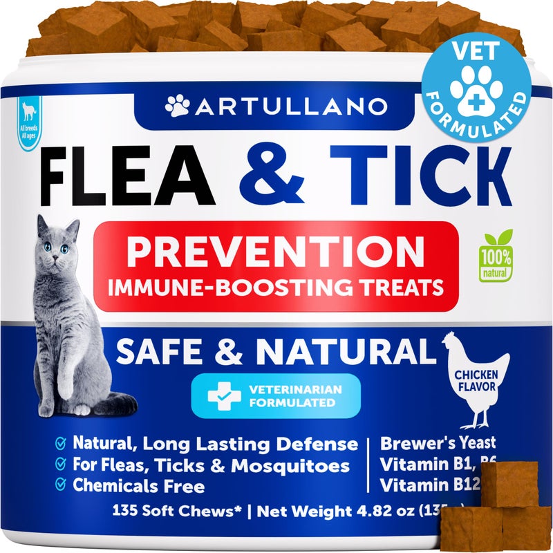 Artullano Flea Treatment for Cats - Natural Flea and Tick Prevention Supplement for Cats, Kittens - Chewable Daily Oral Pills with Vitamins - 135 Soft Chews - Dental Treats, Digestive Health, Immune Support - Image 1
