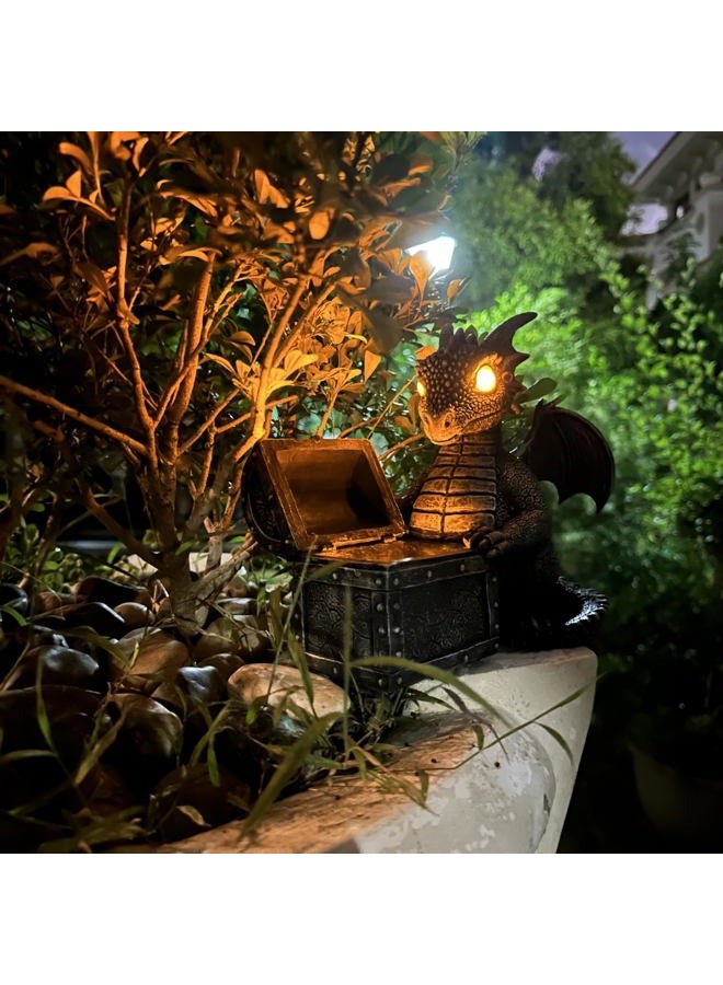 Jy.Cozy تمثال تنين الحديقة مزود بالطاقة الشمسية - تمثال خارجي مزخرف ضوء زينة لطيف يحمل صندوق كنز متوهج من الراتنج لتزيين المنزل للمدخل والفناء والحديقة هدية تزيينية لبيت جديد - Image 3