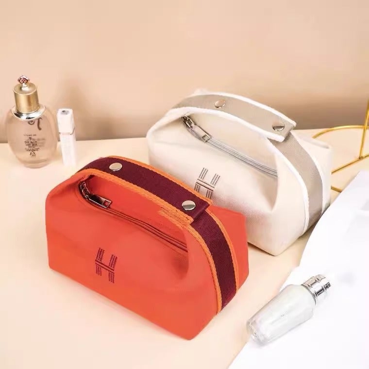 New Fashion Solid Color High-Grade H Cosmetic Bag Travel Cosmetic Storage Bag Large Capacity Three-Dimensional Portable Bag - Image 3