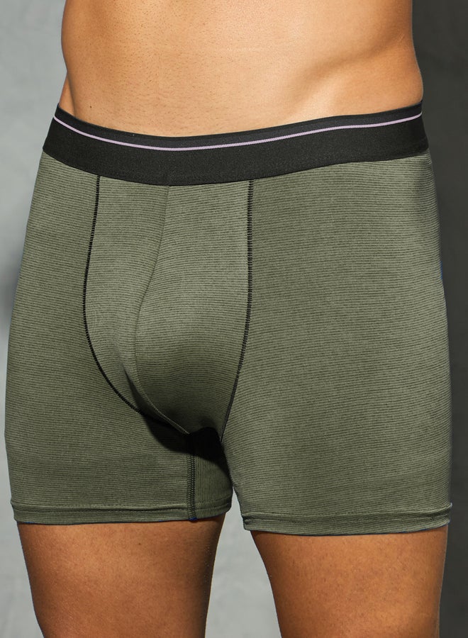 Technosport Men Solid 2-Way Stretch Trunks - Image 3