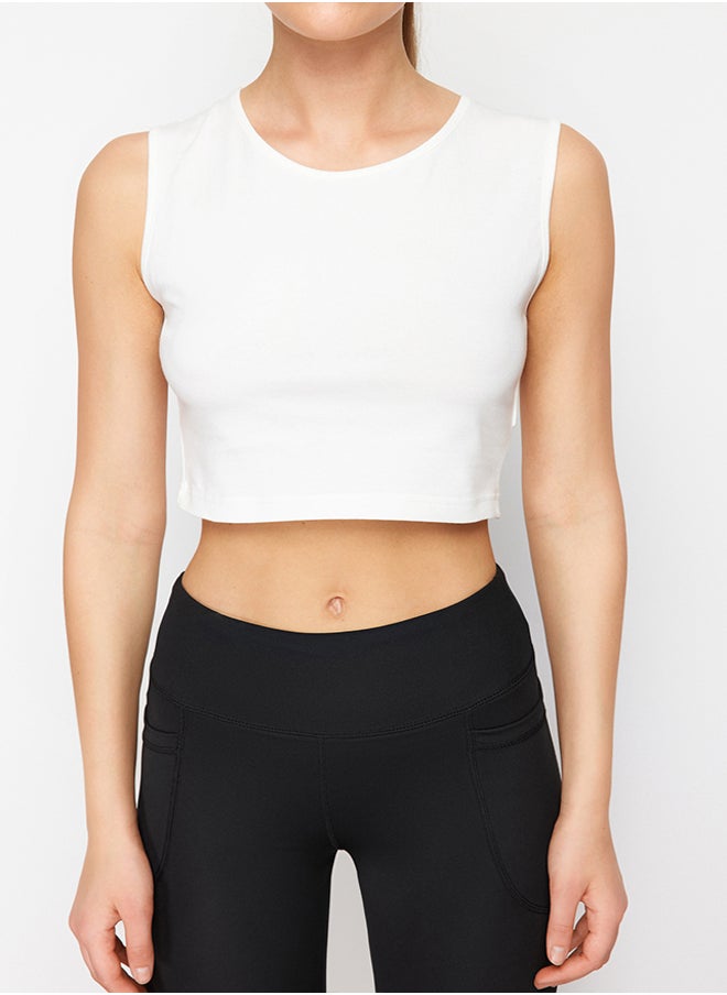 trendyol Black Scuba/Diving Fabric Relaxed Cut Flare Leg Knitted Sports Sweatpants THMSS24EA00000  - Image 5
