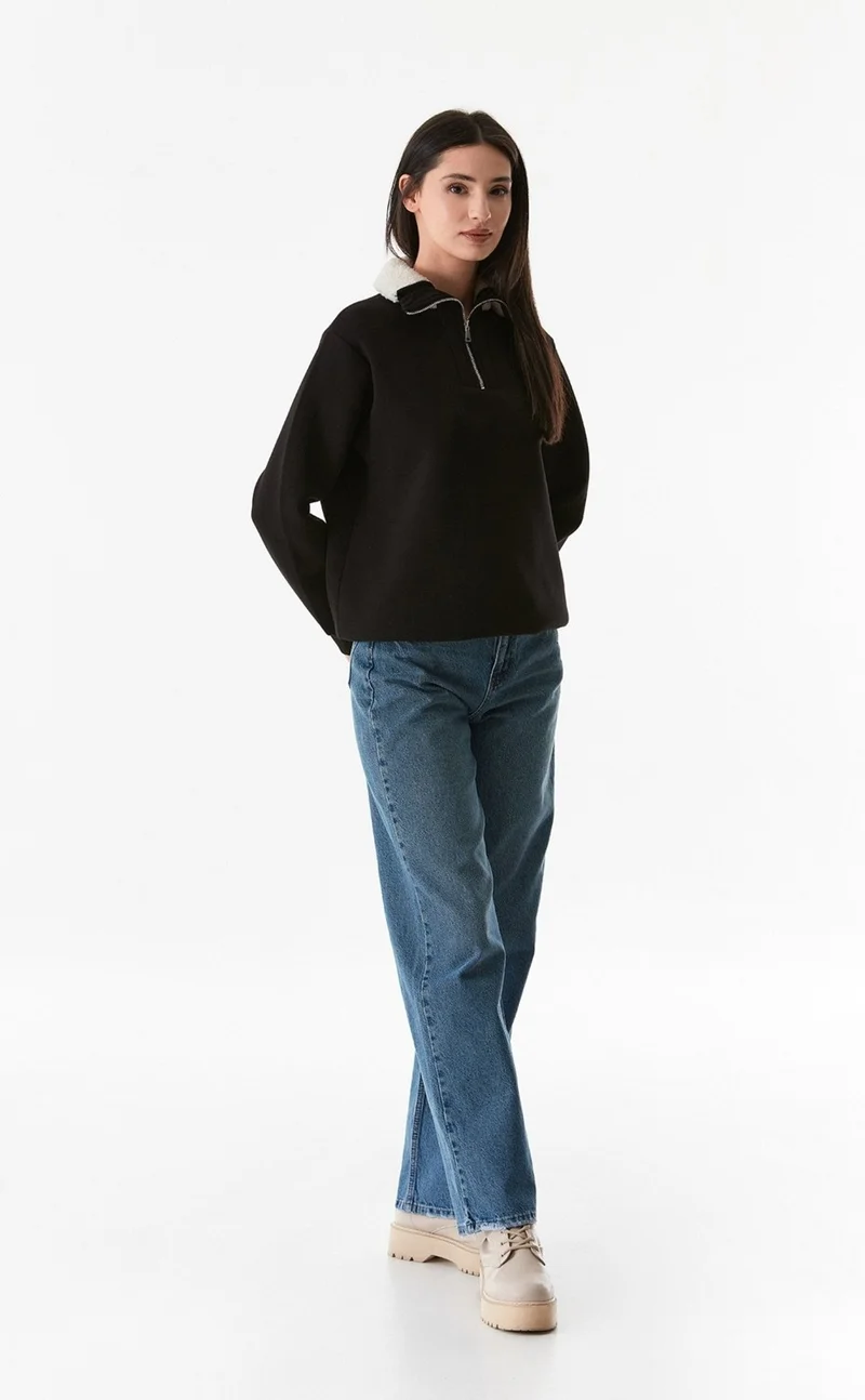 فولامودا Basic Sweatshirt with Plush Collar and Waist Stopper