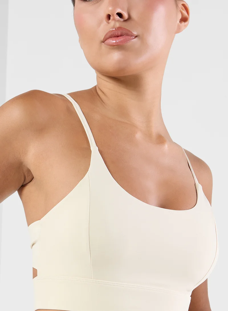 FRWD Strappy Cutout Detail Sports Bra