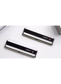 Trident ذاكرة سطح مكتب G.Skill Trident Z5 RGB سعة 64 جيجابايت (32 جيجابايت × 2) DDR5 ثنائية القناة، سرعة ذاكرة 6000 ميجا هرتز، زمن انتقال CL30 CAS، Intel XMP 3.0، 288 دبوسًا، 1.40 فولت، أبيض | F5-6000J3040G32GX2-TZ5RW  - Image 2