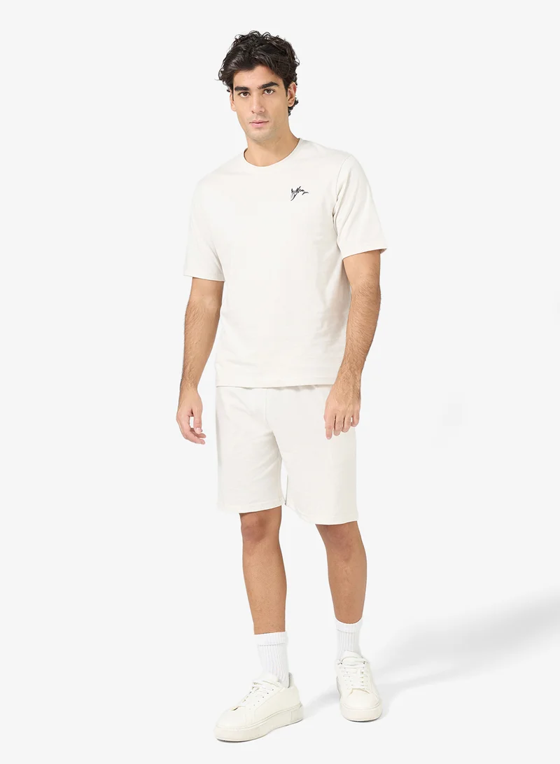 سفنتي فايف بيسيكس طقم تي شيرت وشورت