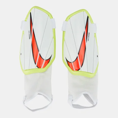 Nike Kids' Charge Football Shin Guard