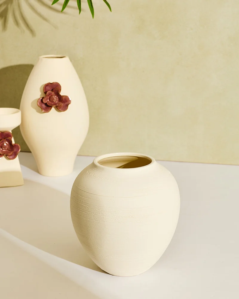 REDTAG Zaria Cream Ceramic Vase S