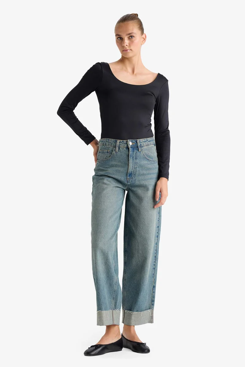 DeFacto Square Neck Long Sleeve Bodysuit