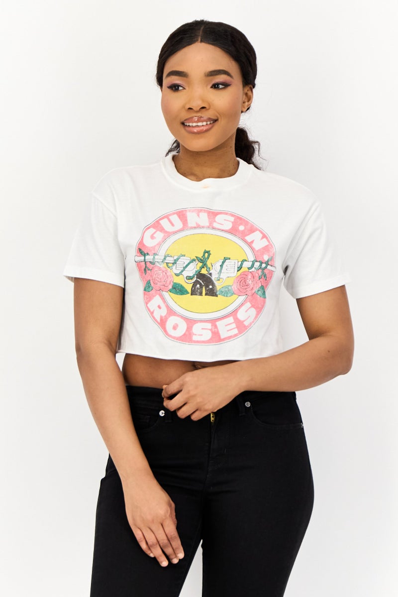 Pull & Bear Guns N Roses x Pull Bear Women Crew Neck Short Sleeves Graphic Print Crop T-shirt, White  - Image 1