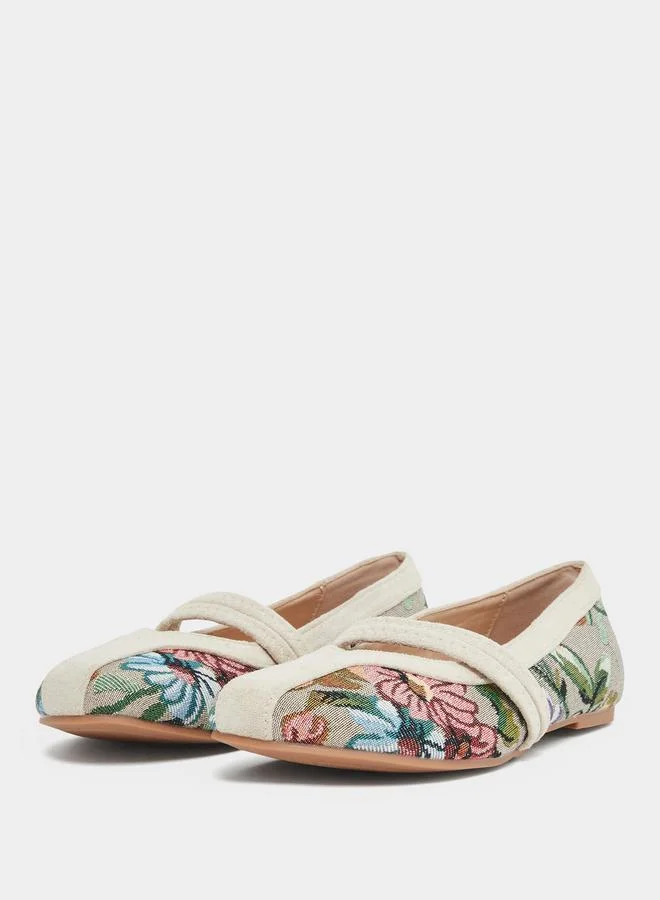 Styli Styli Multi Floral Pattern Ballerina Shoes