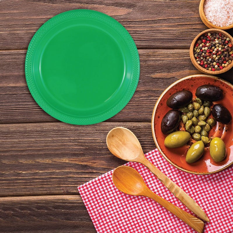 JAM Paper Round Plastic Party Plates - Medium - 9 inch - Green - 20/Pack - Image 3