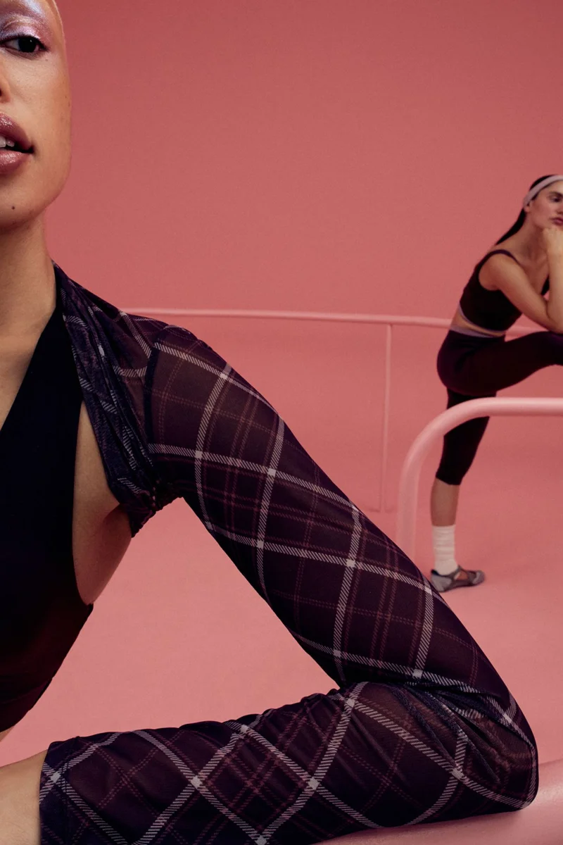 بنتي PENTI Seamless Capri Leggings