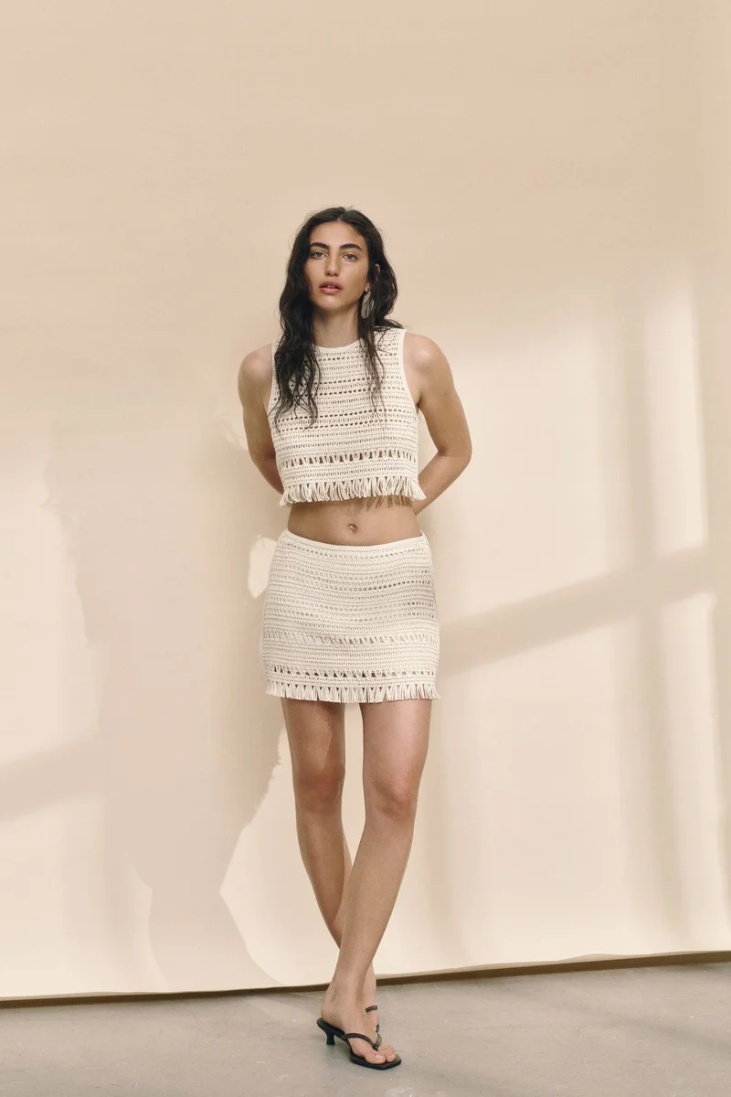 H&M Crochet-look mini skirt