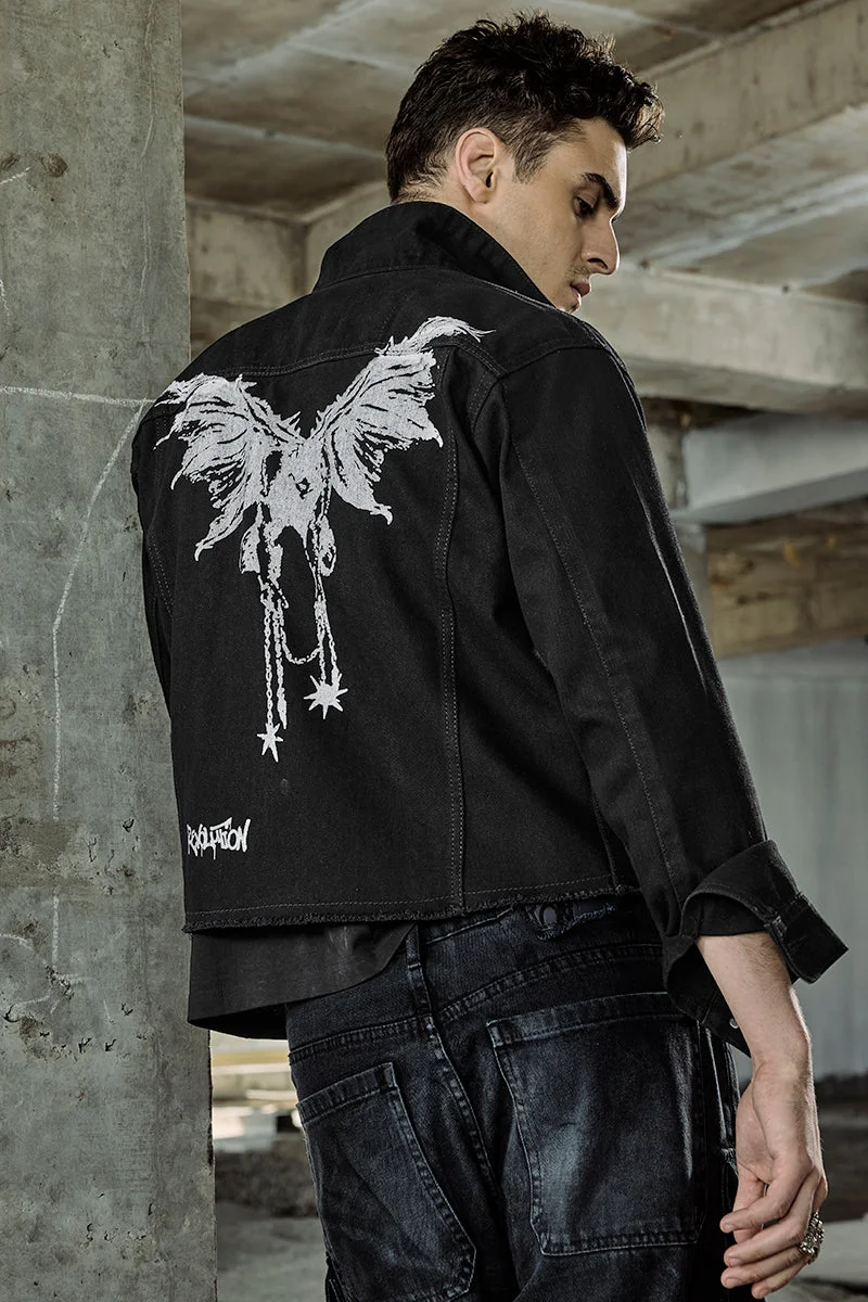 SNITCH جاكيت جينز قصير مطبوع باللون الأسود من سنيتش ريفوليوشن