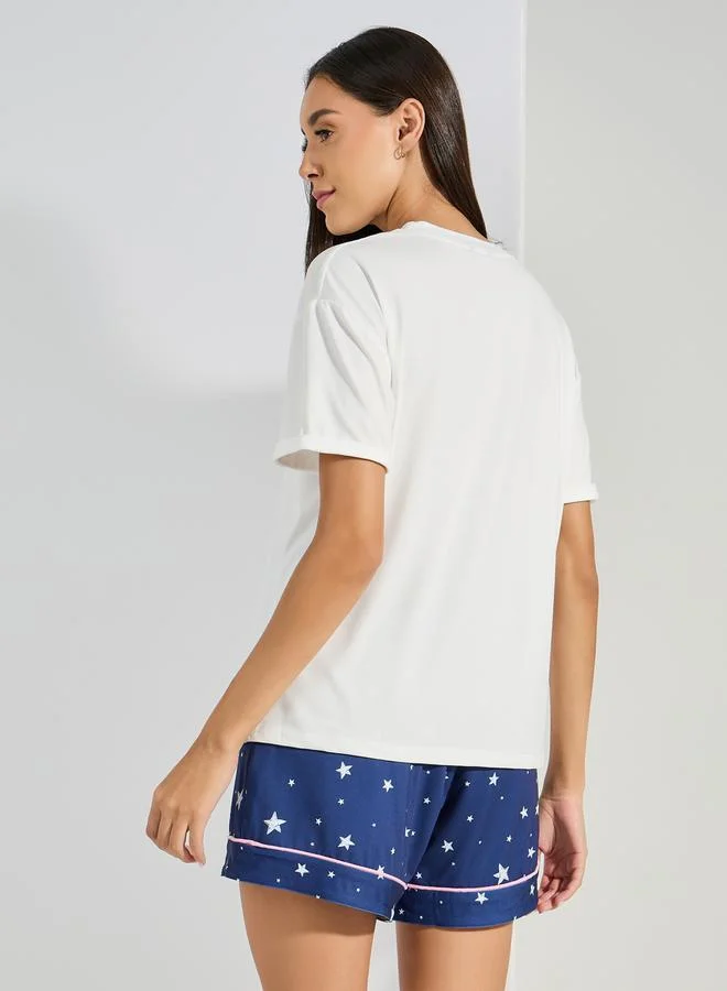 ستايلي NY Graphic T-Shirt & Side Star Print Shorts Set