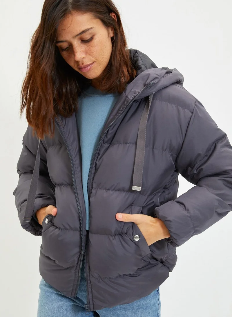 trendyol Hooded Puffer Jacket