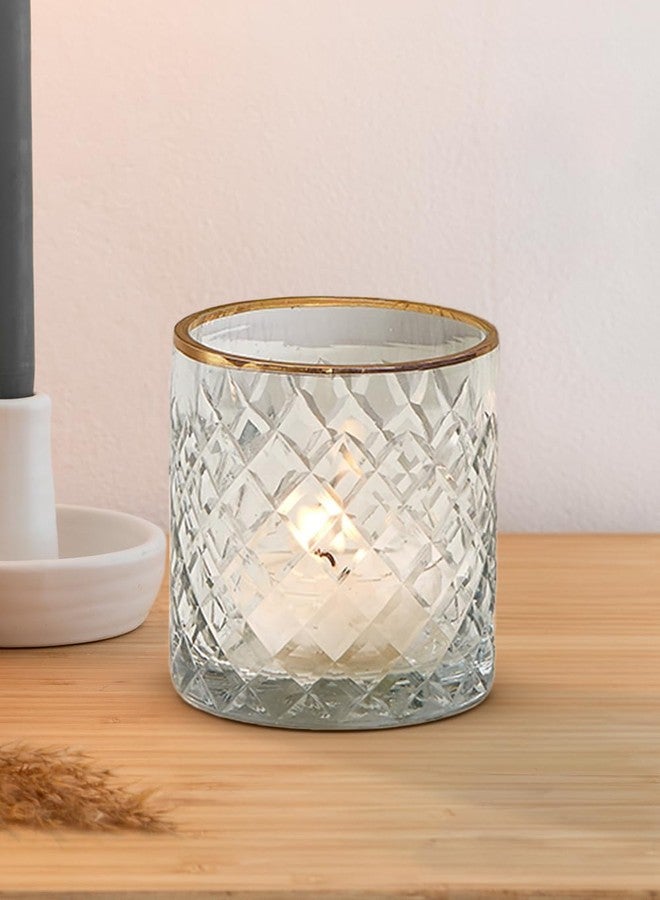 سيرين سبيسيز ليفينج مجموعة من 4 حوامل شموع زجاجية مربعة محفورة بحواف ذهبية من Serene Spaces Living، مثالية لتزيين حفلات الزفاف والحفلات والمناسبات، يبلغ ارتفاعها 3 بوصات وقطرها 2.5 بوصة. - Image 4